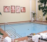 The Sutton Place Hotel Swimming Pool